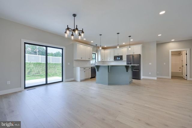 106 GROVE LANE, Myerstown, PA 17067