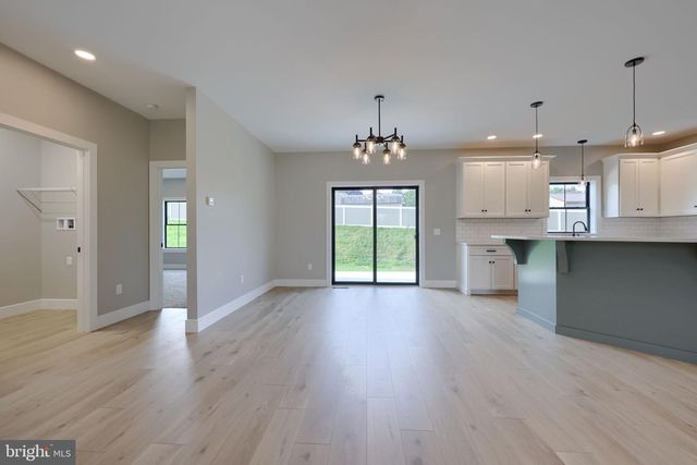 106 GROVE LANE, Myerstown, PA 17067