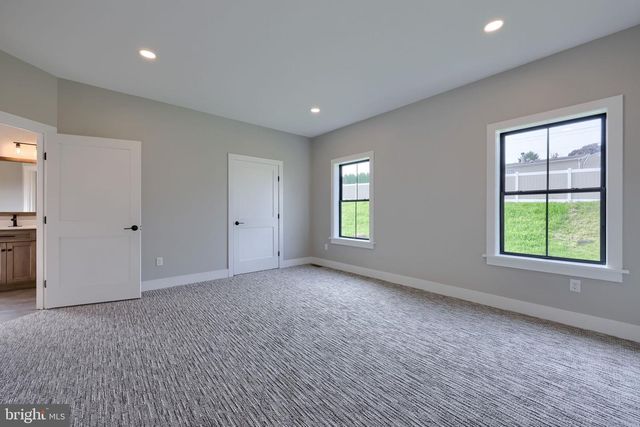 106 GROVE LANE, Myerstown, PA 17067