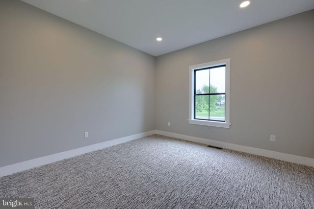 106 GROVE LANE, Myerstown, PA 17067