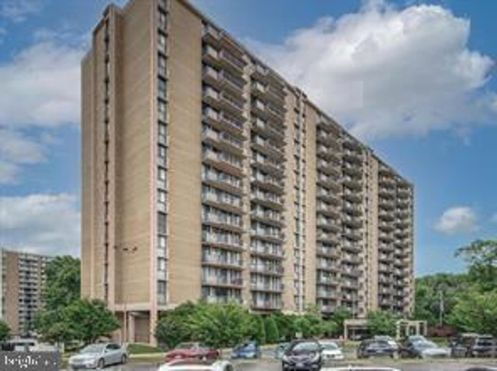 6100 WESTCHESTER PARK DR #804, College Park, MD 20740