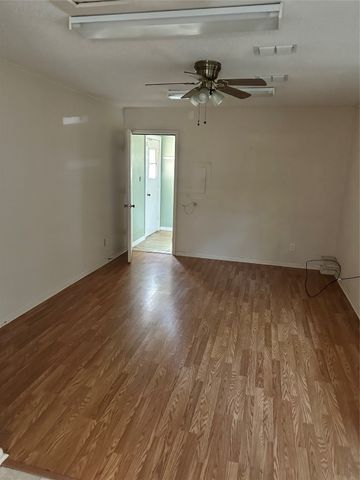 419 Irving Bluff Road, Shreveport, LA 71107