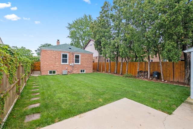 2534 N West Street, River Grove, IL 60171