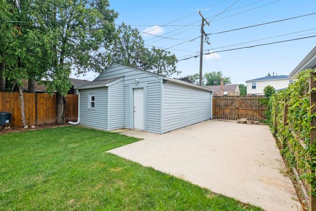 2534 N West Street, River Grove, IL 60171
