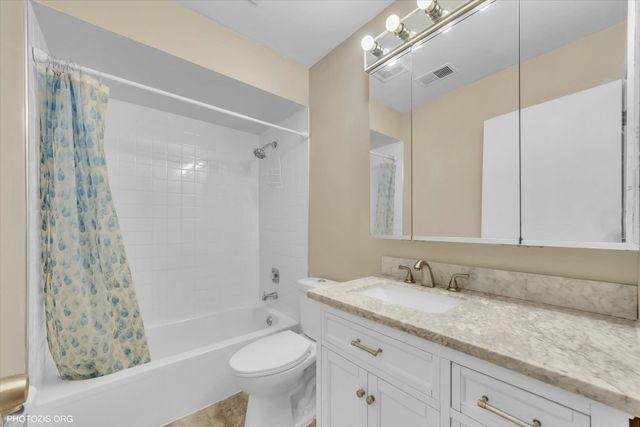4032 216th Street 1W, Matteson, IL 60443