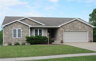 3208 Arbor Lake Drive, St Joseph, MO 64506