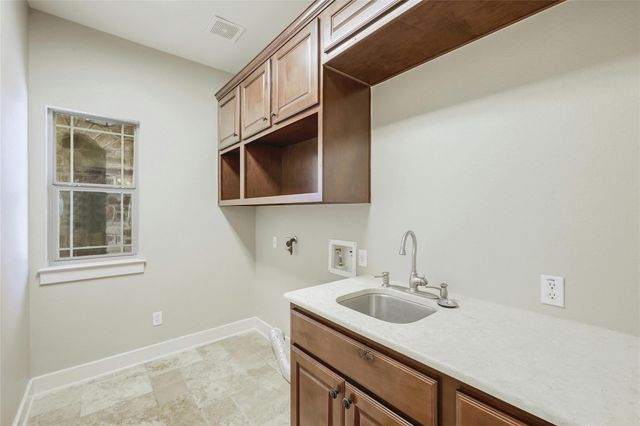 116 Tallstar DR, Lakeway, TX 78734