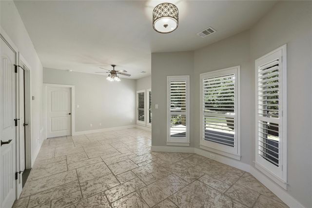 116 Tallstar DR, Lakeway, TX 78734