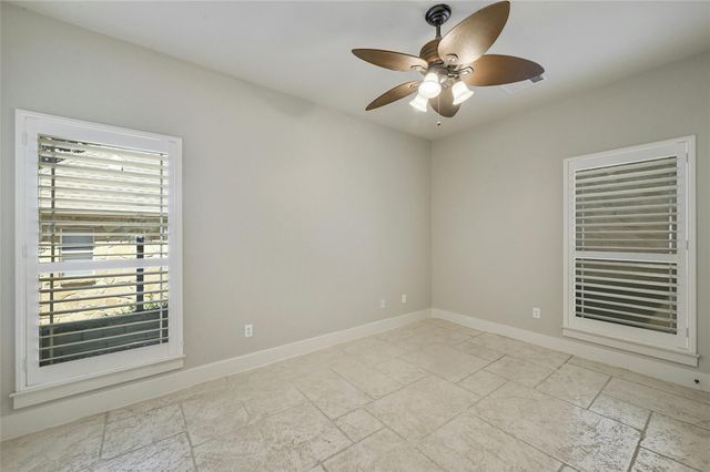 116 Tallstar DR, Lakeway, TX 78734