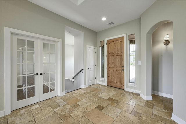 116 Tallstar DR, Lakeway, TX 78734