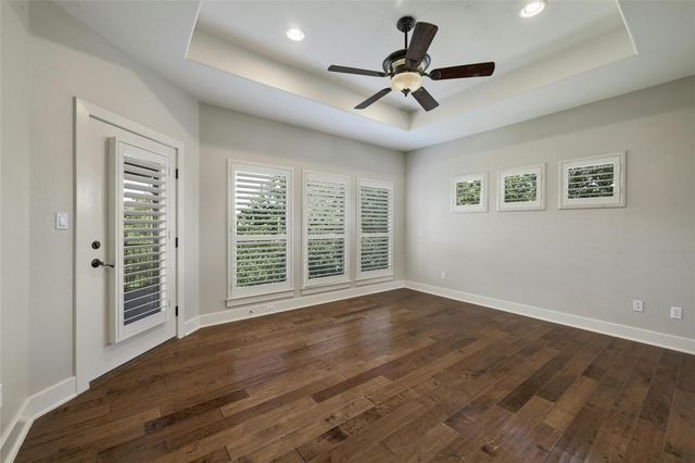 116 Tallstar DR, Lakeway, TX 78734