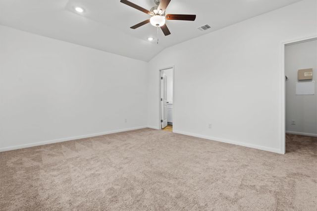 241 Ironshoe TRL, Liberty Hill, TX 78642