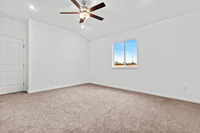 241 Ironshoe TRL, Liberty Hill, TX 78642