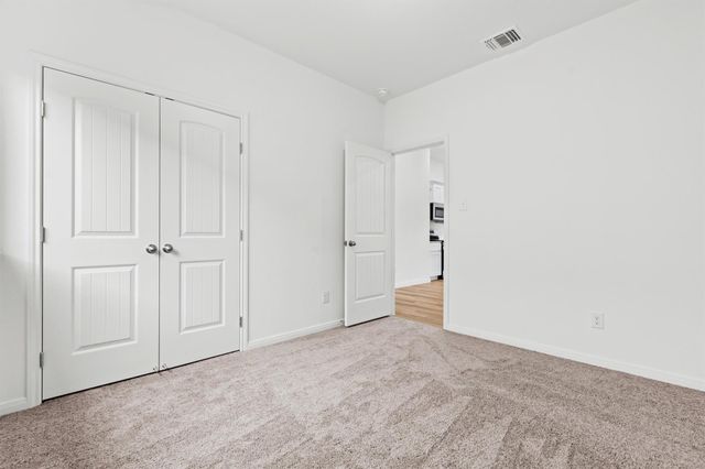 241 Ironshoe TRL, Liberty Hill, TX 78642