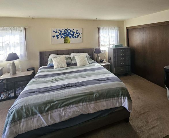 5039 Cynthia LANE, Mount Pleasant, WI 53406