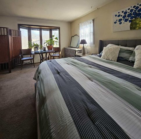 5039 Cynthia LANE, Mount Pleasant, WI 53406