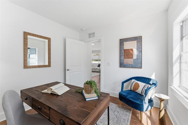 3015 W NORTH B STREET, Tampa, FL 33609