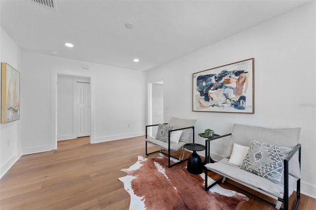 3015 W NORTH B STREET, Tampa, FL 33609