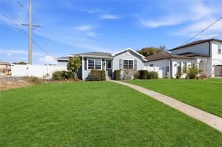 3015 W NORTH B STREET, Tampa, FL 33609