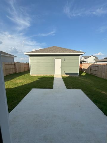 2433 Lucy Axel LN, Round Rock, TX 78665