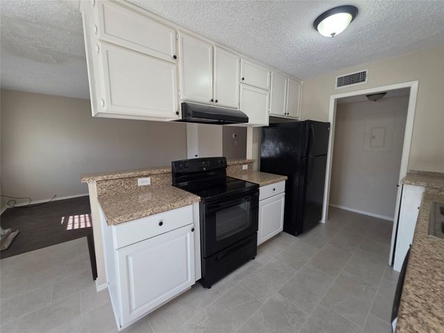 620 Race Street D, Crowley, TX 76036