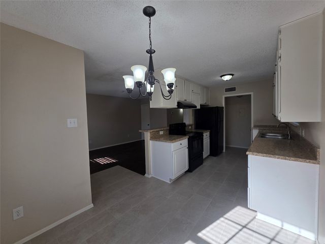 620 Race Street D, Crowley, TX 76036