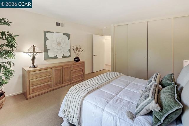 2223 Tice Creek Dr 2, Walnut Creek, CA 94595