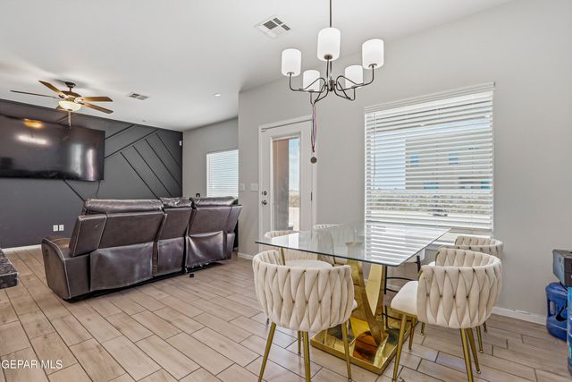 10196 SKUNKBUSH Street, El Paso, TX 79927