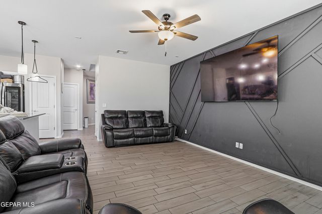 10196 SKUNKBUSH Street, El Paso, TX 79927