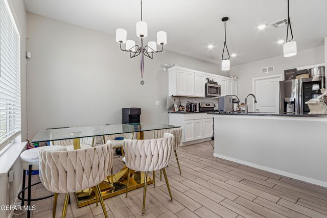 10196 SKUNKBUSH Street, El Paso, TX 79927