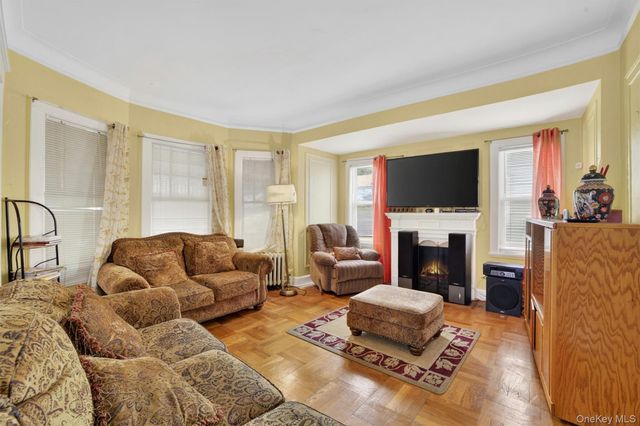153 Hillside Avenue, Mount Vernon, NY 10553