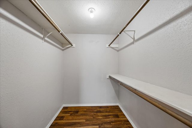 9700 Leawood Blvd Unit 702, Houston, TX 77099