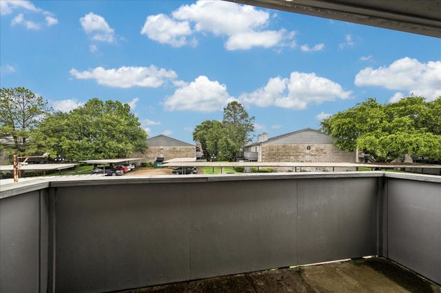 9700 Leawood Blvd Unit 702, Houston, TX 77099