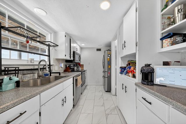 9804 E County Rd 125, Midland, TX 79706