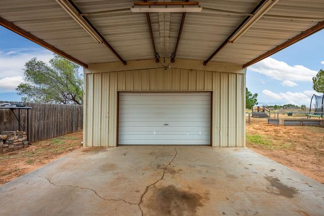 9804 E County Rd 125, Midland, TX 79706