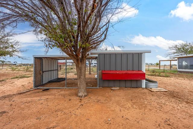 9804 E County Rd 125, Midland, TX 79706