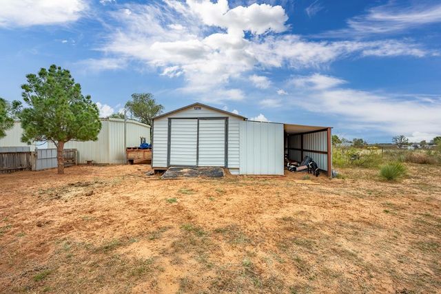 9804 E County Rd 125, Midland, TX 79706