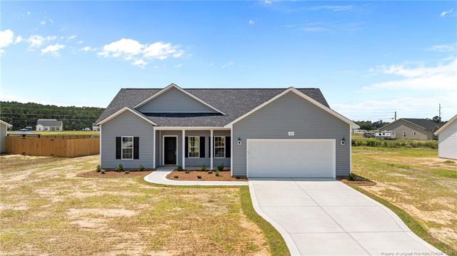 233 Orchard Lane, Parkton, NC 28371