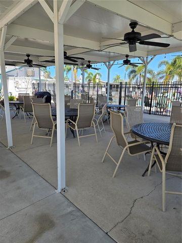 2037 CHAMPION STREET, Sarasota, FL 34231