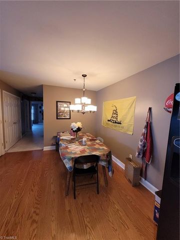 4732 Tatton Park Circle 2A, Winston-salem, NC 27103