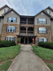 4732 Tatton Park Circle 2A, Winston-salem, NC 27103