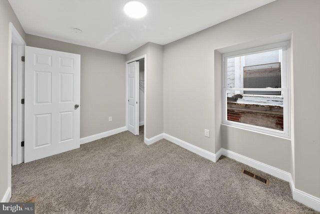 26 E 24TH ST, Wilmington, DE 19802