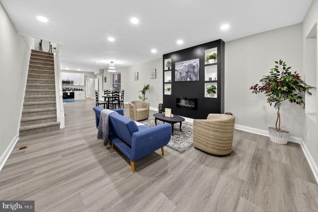 26 E 24TH ST, Wilmington, DE 19802