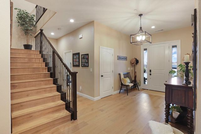 23346 S Frederick Rd, Ripon, CA 95366