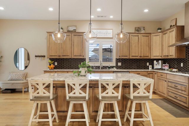 23346 S Frederick Rd, Ripon, CA 95366