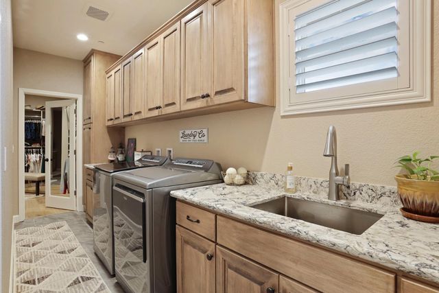 23346 S Frederick Rd, Ripon, CA 95366