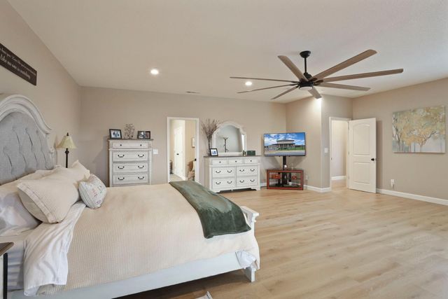 23346 S Frederick Rd, Ripon, CA 95366