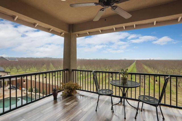 23346 S Frederick Rd, Ripon, CA 95366