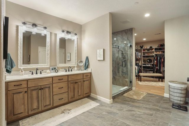 23346 S Frederick Rd, Ripon, CA 95366