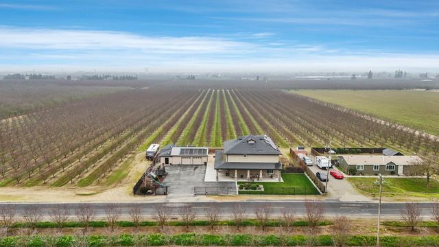 23346 S Frederick Rd, Ripon, CA 95366